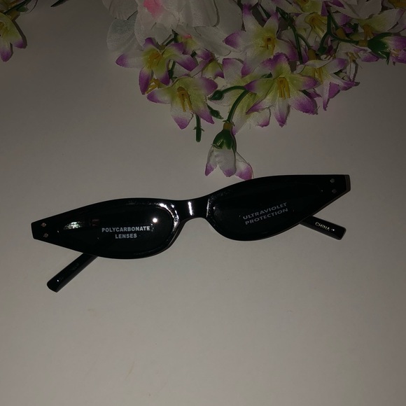 Black thin retro cat eye sunglasses fashion nova - Picture 2 of 4